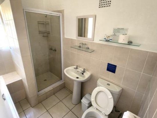 Plettenberg, A Forever Resort: 6-Sleeper Brick Chalet.  No river view. 3 bedrooms (1 double bed & 2 bunk beds.)