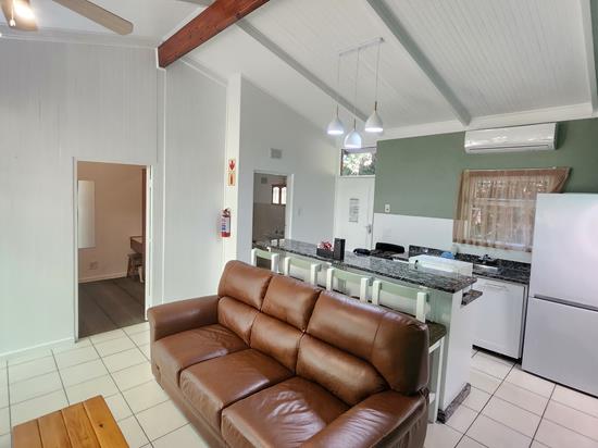 Plettenberg, A Forever Resort: 6-Sleeper Brick Chalet (Wheelchair accessible). No river view. 3 bedrooms (2 single beds & 2 bunk beds)