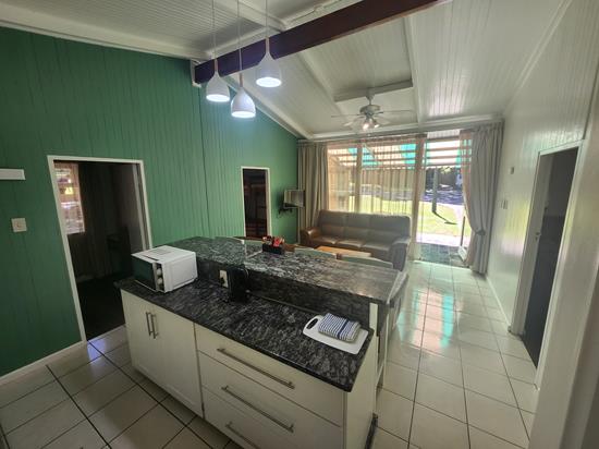 Plettenberg, A Forever Resort: 6-Sleeper Brick Chalet (Wheelchair accessible). No river view. 3 bedrooms (2 single beds & 2 bunk beds)