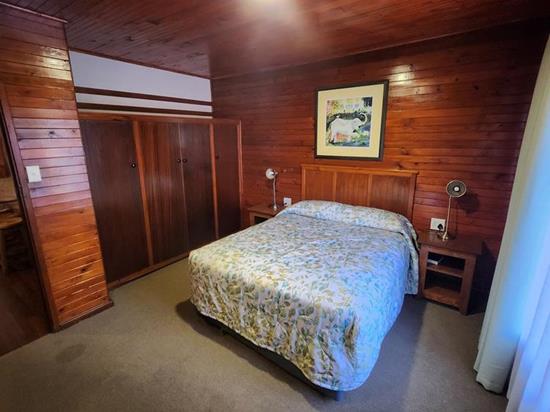 Plettenberg, A Forever Resort: 6-Sleeper Timber Chalet. No river view. 3 bedrooms (1 queen bed & 4 single beds.)